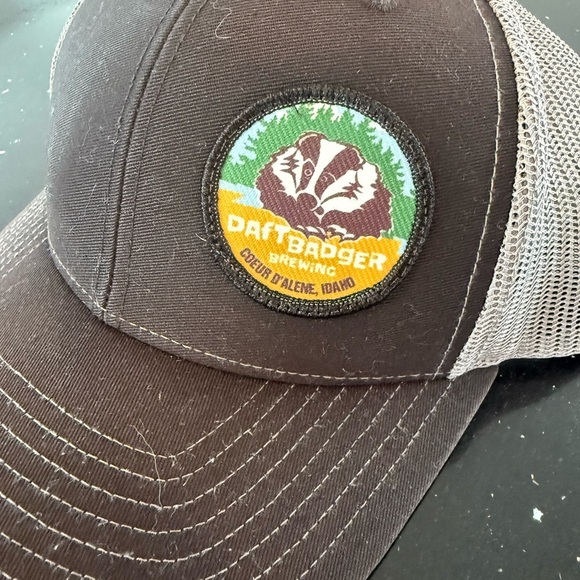 Daft Badger Brewing Company Hat - Picture 3 of 4